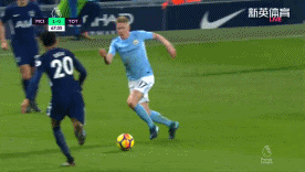 官方：多特与34岁第二门将亚历山大-迈尔续约至2027年