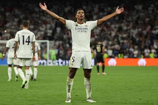 中国女排世锦赛名单基本确定：李盈莹或缺席，美国站16人选14人