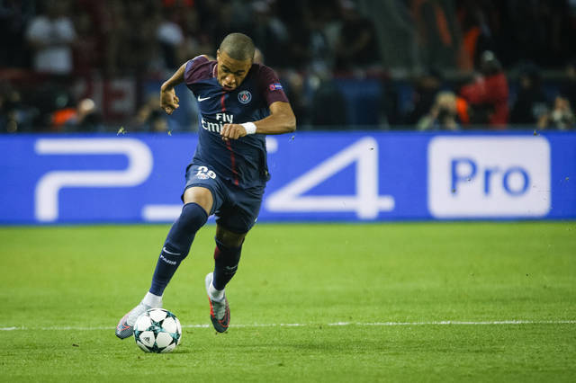 前克罗地亚国脚拉基蒂奇在接受采访时谈莫德里奇